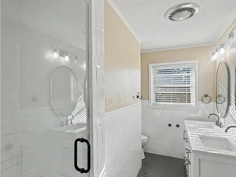 5820 Chippewa Trl — Photo 8