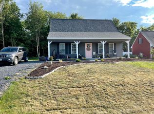 11 Evergreen Ct, Grottoes, VA 24441