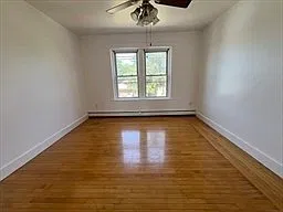 2 bed, 1.0 bath, 760 sqft, $1,895 — Photo 2