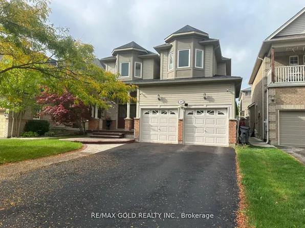 28 Sovereigns Gate, Barrie, ON L4N 0K7