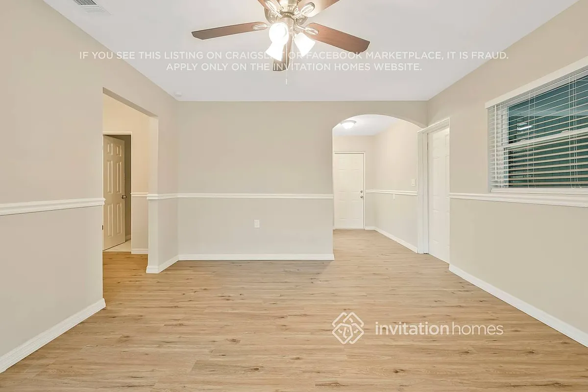 Building Photo - 2831 Sanka Dr