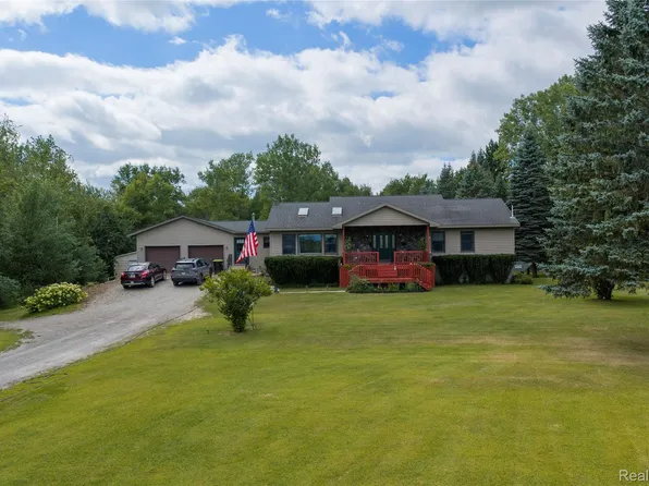 2392 Davis Rd, Au Gres, MI 48703