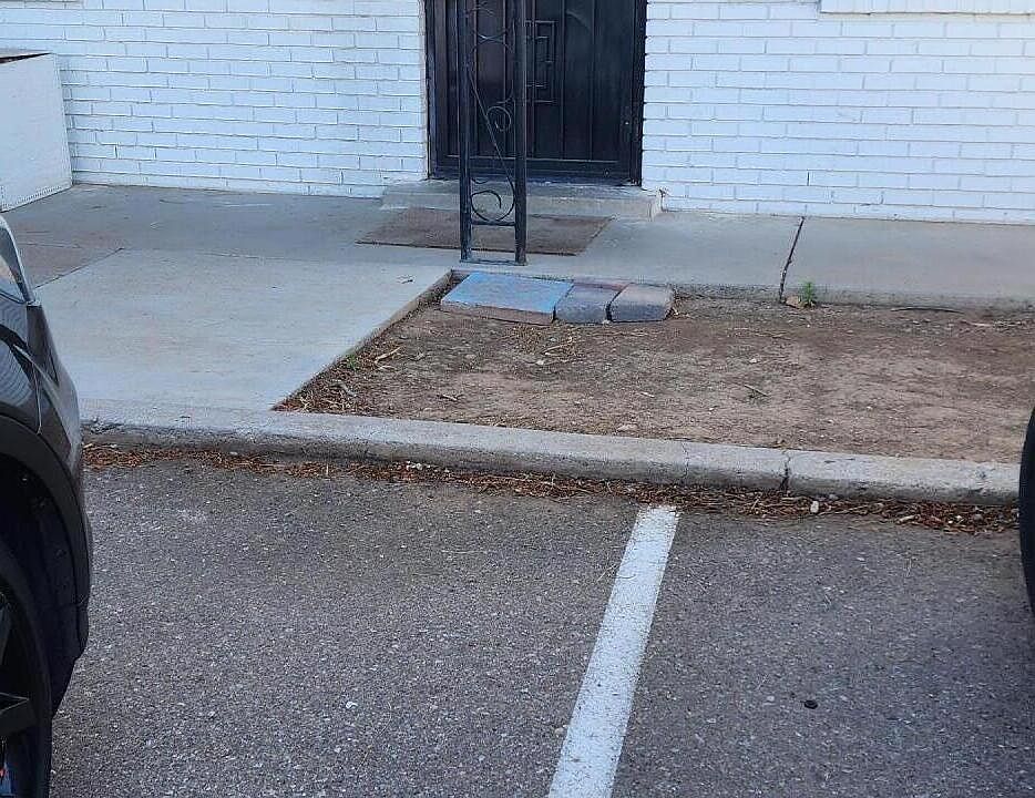 1st image of 3901 Ortiz Ct NE APT A