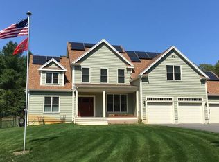 45 Gunners Exchange Rd, Plymouth, MA 02360