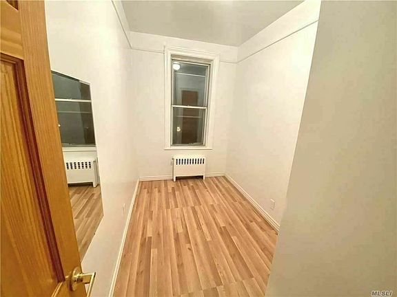 5th image of 36-21 Ditmars Blvd #2F