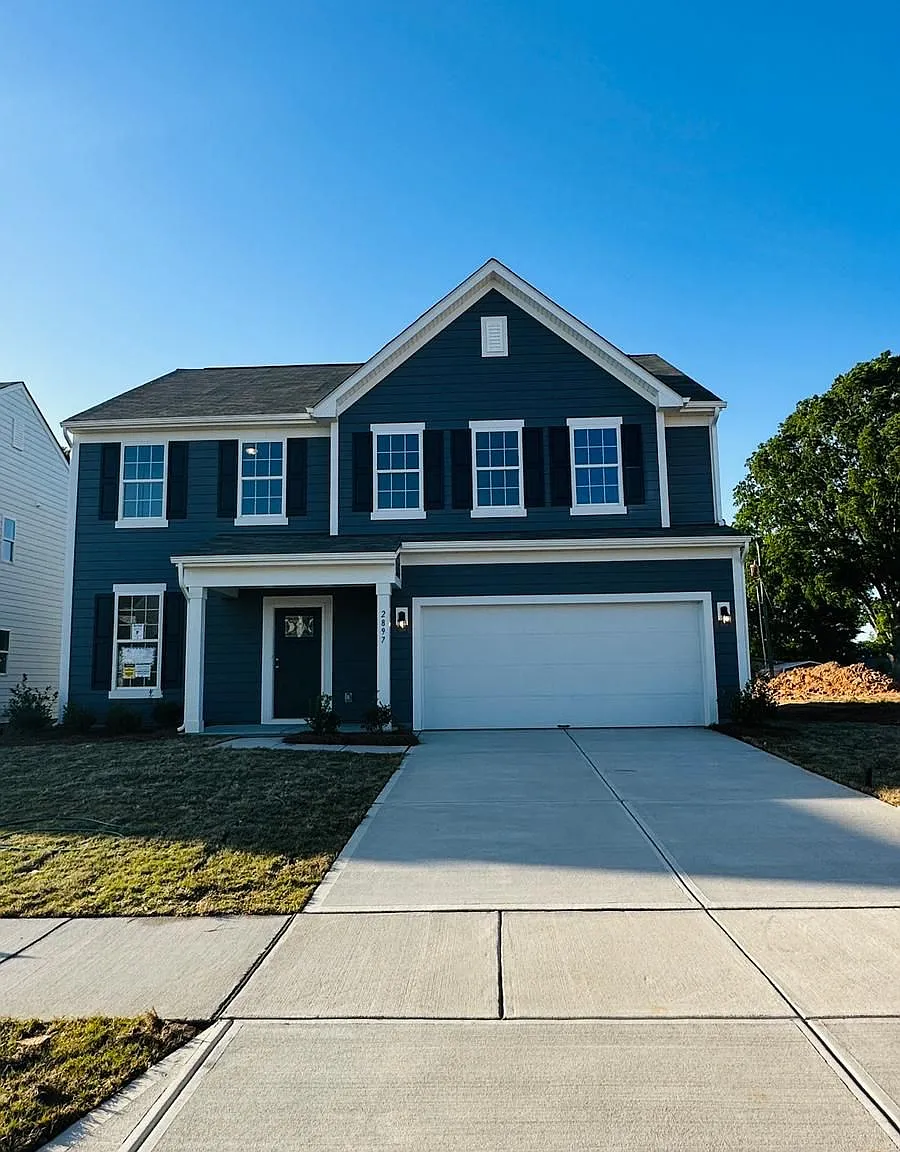 4 bed, 2.5 bath, 2440 sqft, $2,699 — Photo 1