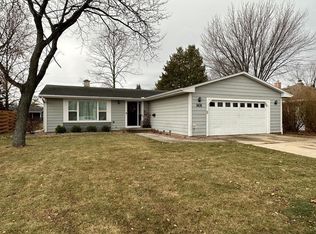 1414 Merrill St, De Pere, WI 54115
