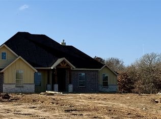 7025 Ranch View Pl, Springtown, TX 76082