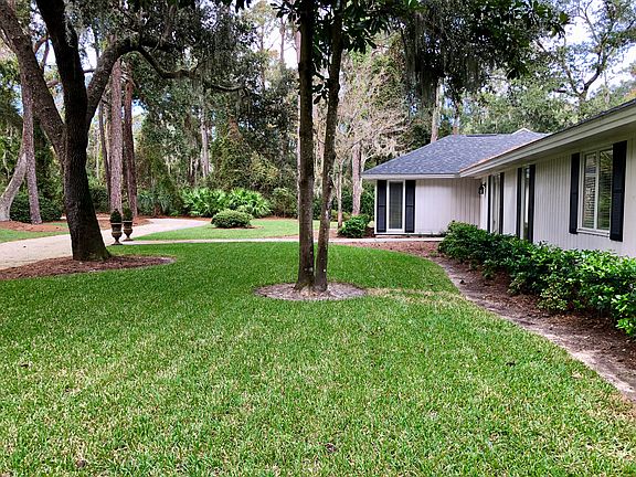 5th image of 120 Butler Lake Dr