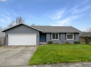 1112 E 3rd Ave, Sutherlin, OR 97479