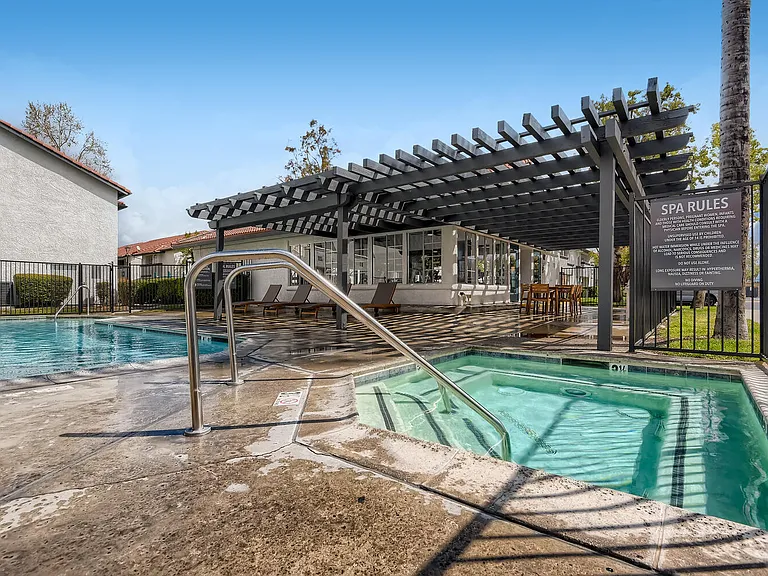 Azul Apartments — Photo 7