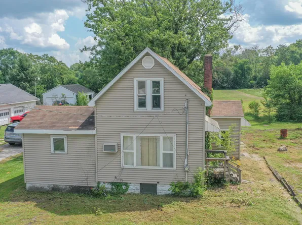 301 N Starke St, Hamlet, IN 46532