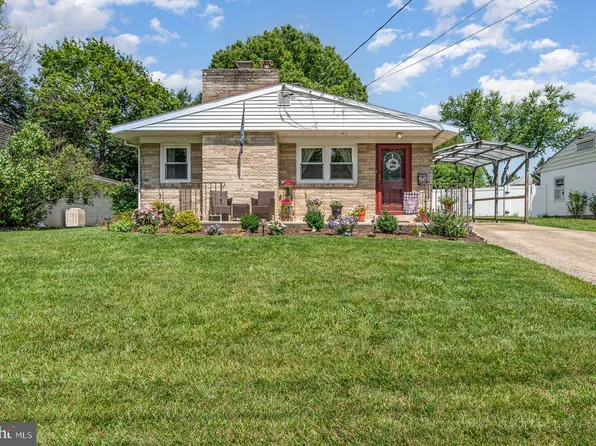 329 Evergreen St, New Cumberland, PA 17070