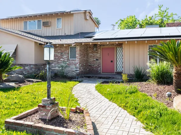 805 Lyon Ave, Sanger, CA 93657