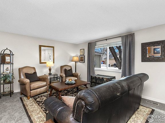 4th image of 810 S Ouray Dr