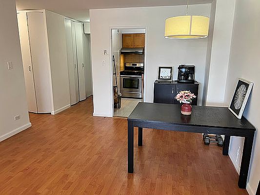 5th image of 61-20 Grand Central Pkwy #300