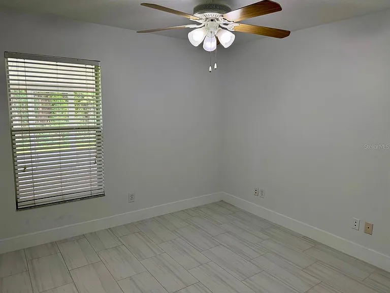 Falcon Point Dr — Photo 15