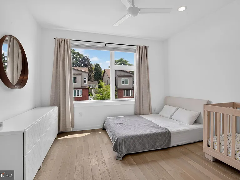 7354 Ridge Ave #27 — Photo 31