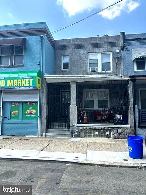 2nd image of 1303 Browning St