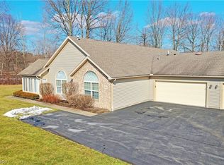 2503 Willow Brook Dr NE, Warren, OH 44483