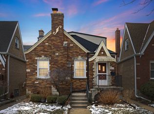 5845 W Ainslie St, Chicago, IL 60630