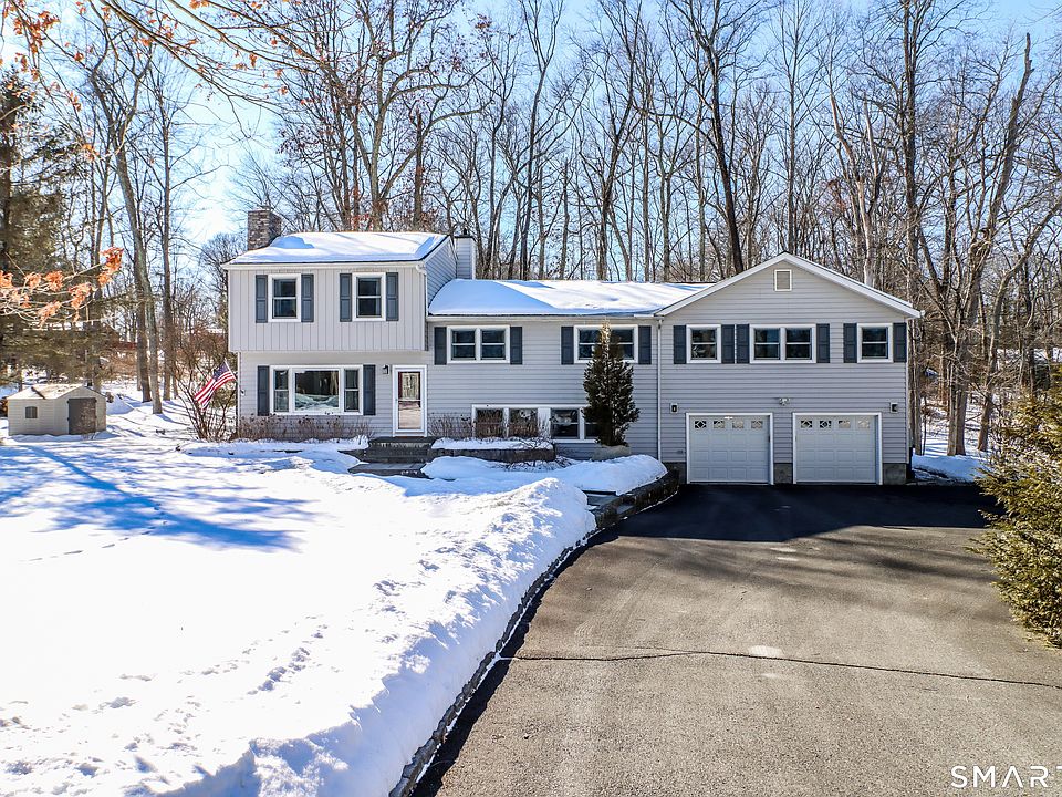 1st image of 8 Marilyn Road