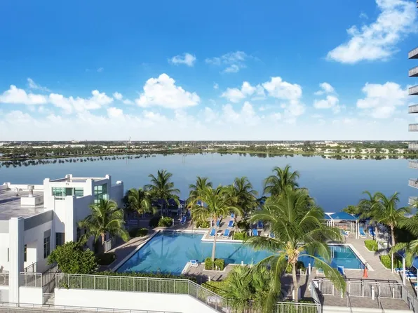 300 S Australian Ave, West Palm Beach, FL