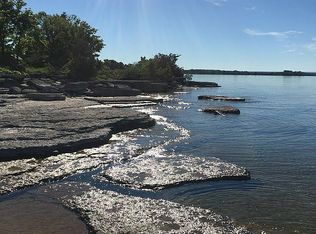 Clark Pt, Henderson, NY 13650