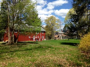 6491 Greenhill Rd APT 1, Lumberville, PA 18933