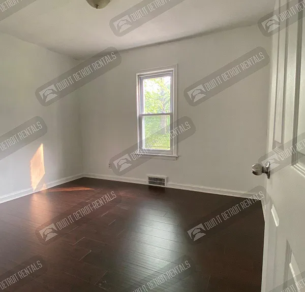 11220 Lakepointe St — Photo 7