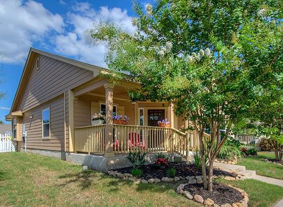 3rd image of 739 Heritage Springs Trl