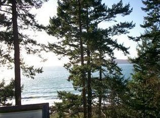 11538 Marine Dr, Anacortes, WA 98221