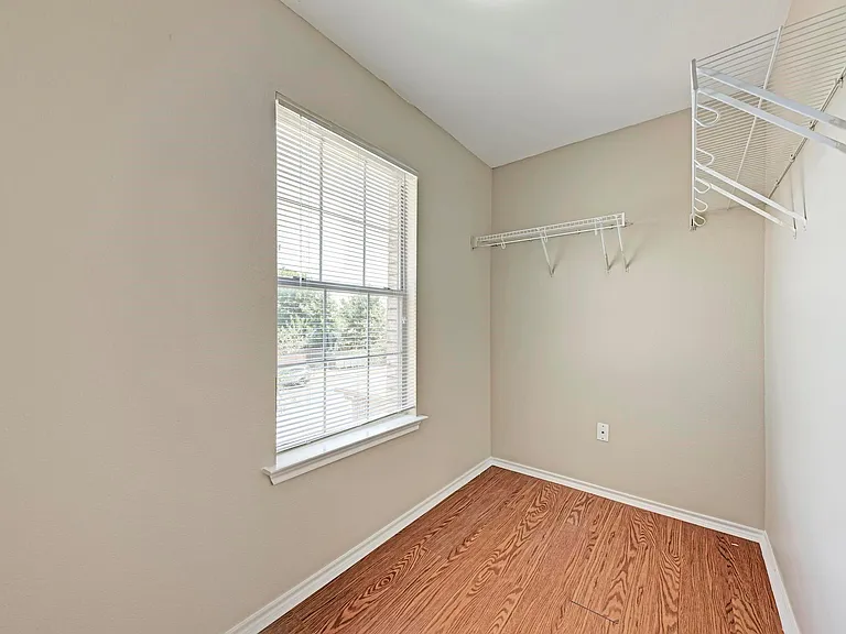 289 Drystone Trl — Photo 28