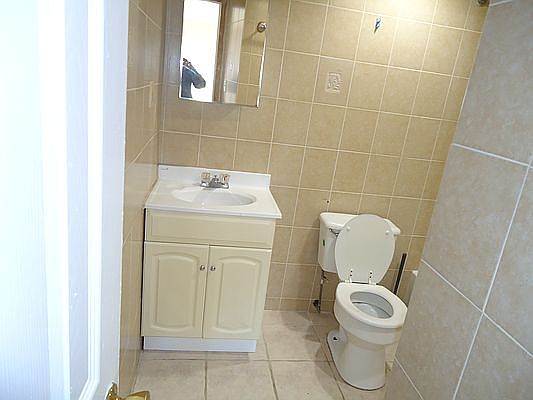4th image of 216-14 114th Ave #2