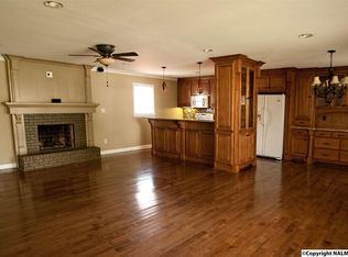 7801 Michael Ln SW, Huntsville, AL 35802