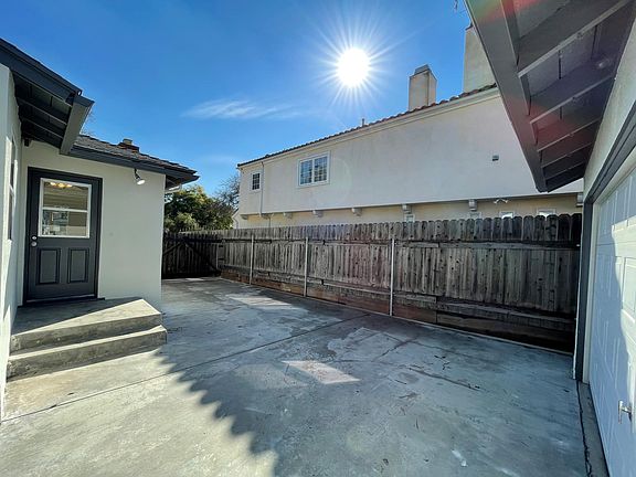 2nd image of 11023 Ocean Dr