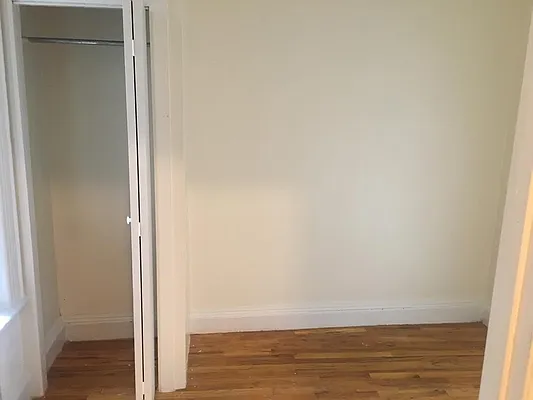 Rented by Metro Prop NY Corp | media 29