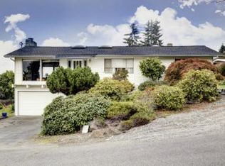8200 SE 36th St, Mercer Island, WA 98040