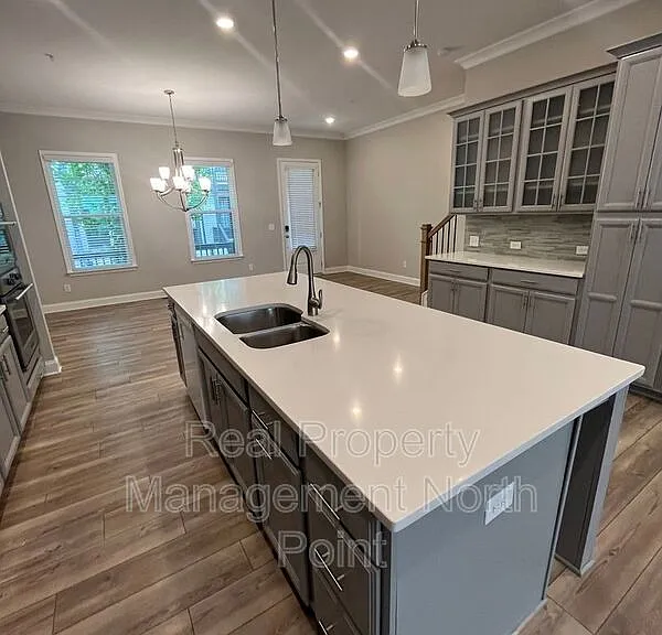942 Catamaran Ct — Photo 6