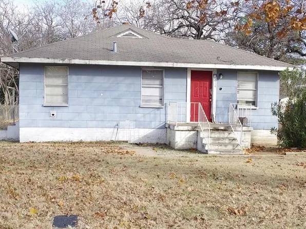 2014 Oakwood St, Haltom City, TX 76117