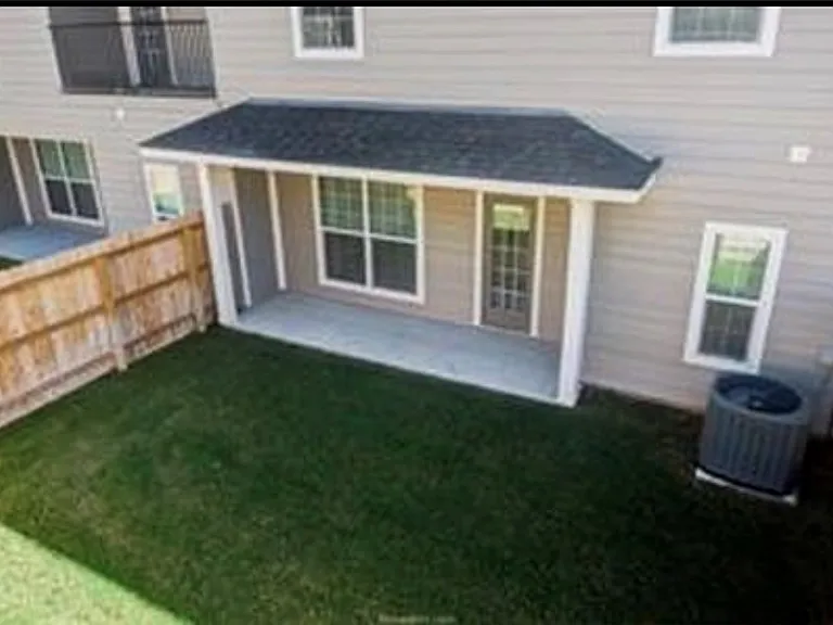 3435 Papa Bear Dr — Photo 2