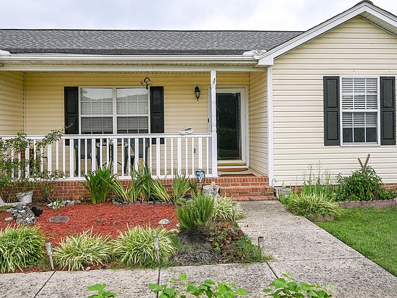 3rd image of 172 Old Harrison Trl SW