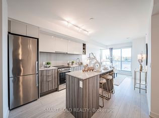 31 Tippett Rd #207, Toronto, ON M3H0C8