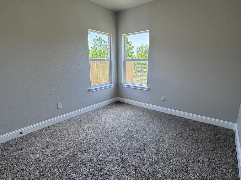 3209 Bourland St — Photo 11