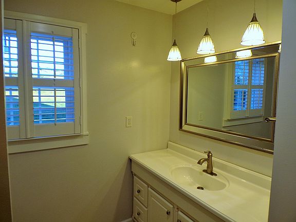 Bathroom on first floor