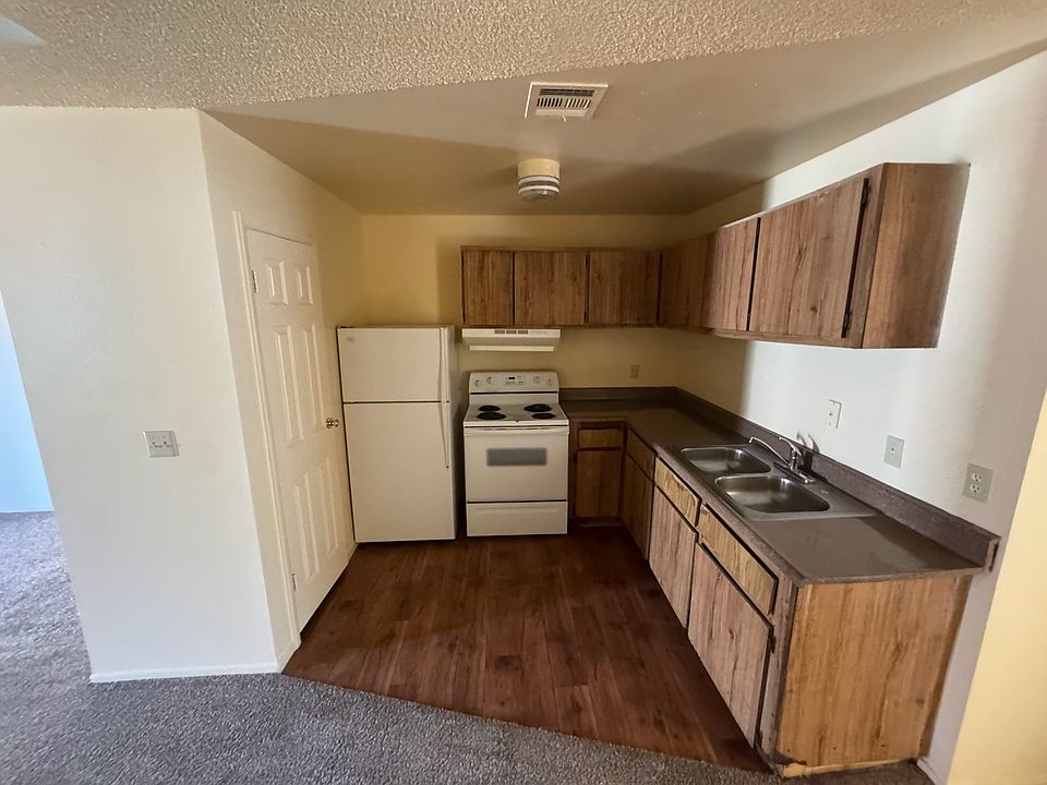 1st image of 1912 Allen Ln #0