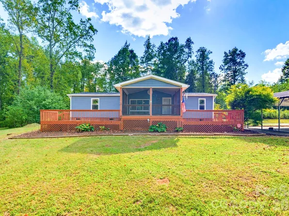 5119 Pine Springs Dr, Bessemer City, NC 28016