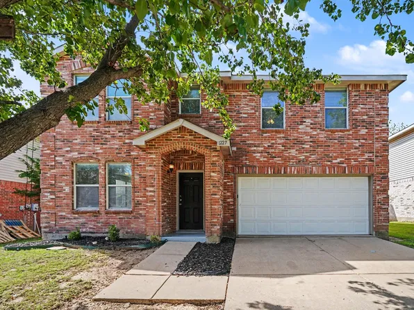 1227 Scarlet Sage Pkwy, Burleson, TX 76028