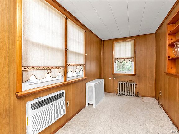 4th image of 141 Elmwood Street
