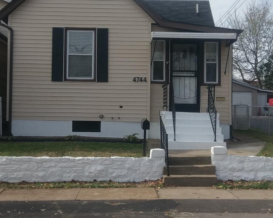 1st image of 4744 Oldenburg Ave